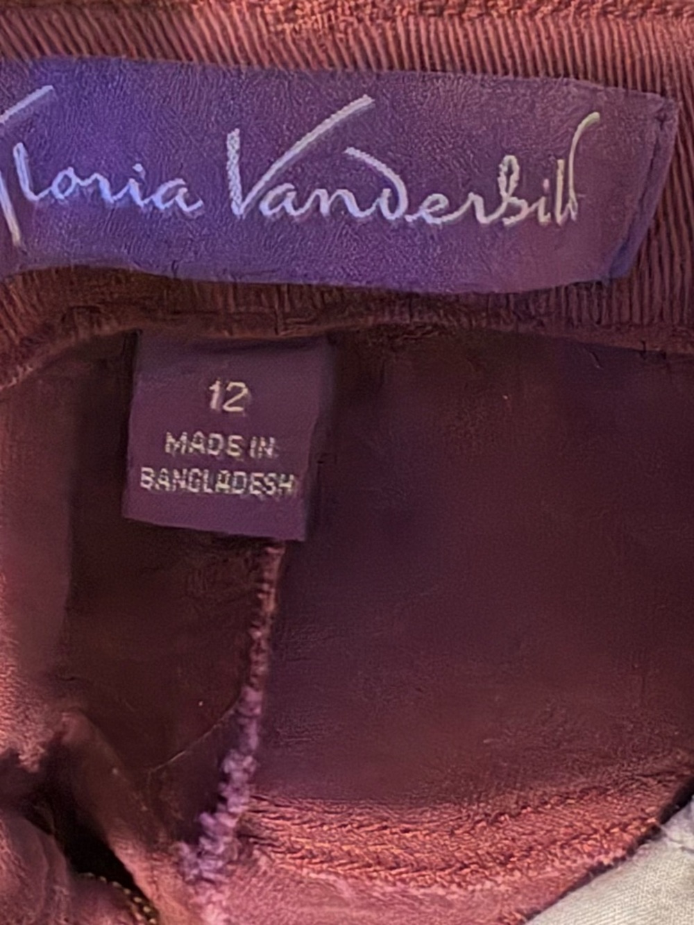 Gloria Vanderbilt Amanda Top - Plum
